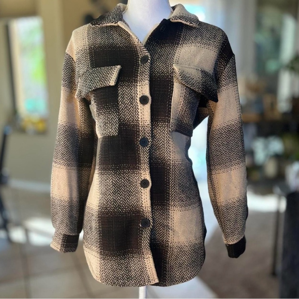 SHEIN Black and Cream Button Up Plaid Shirt
